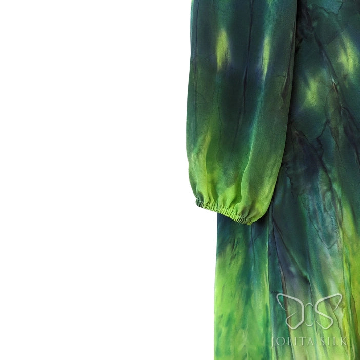 ranku darbo silkine suknele