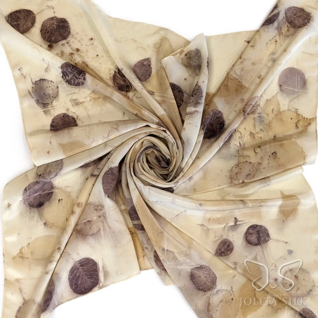 silkine skarele sukurta lietuvoje