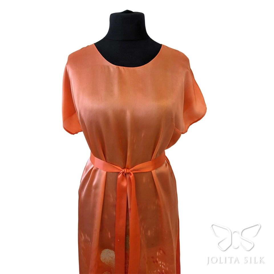 Rankų darbo šilkinė suknelė "Pienės pūkas"